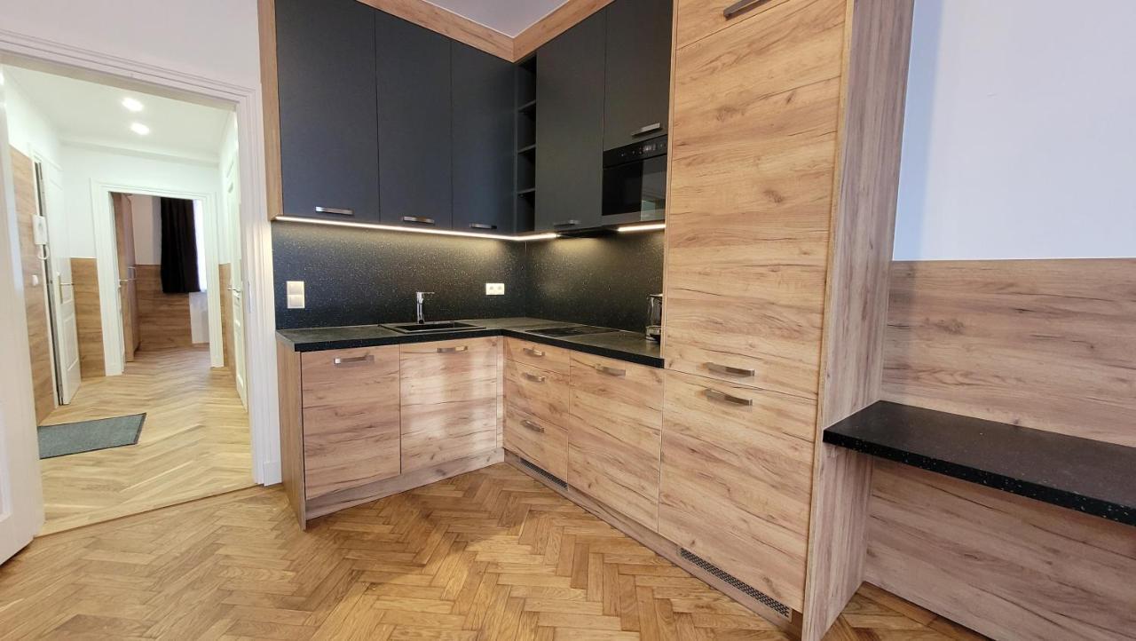 Vienna Premium Apartments - Self Check-In Ngoại thất bức ảnh